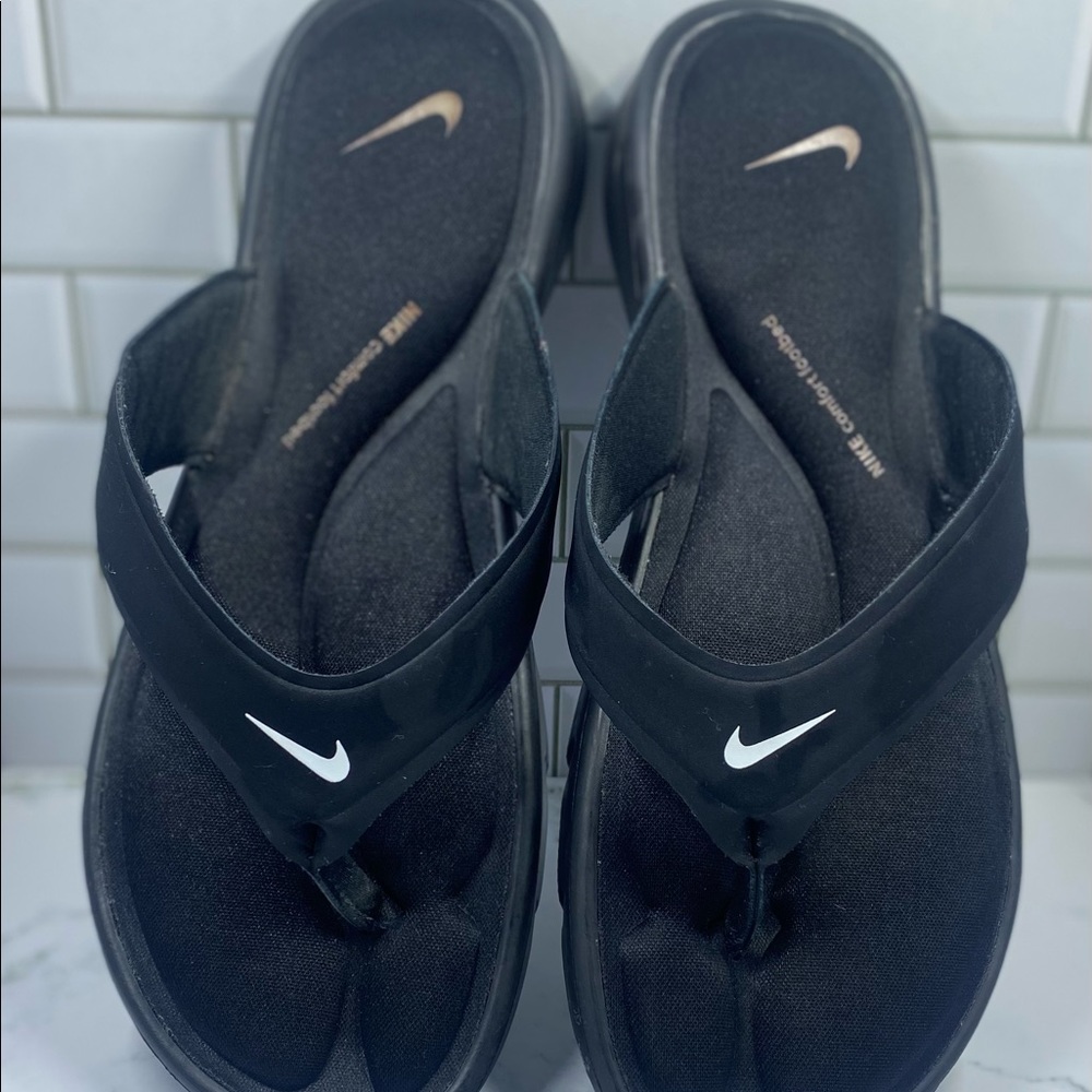 Nike Women’s Comfort Thong Sandals
